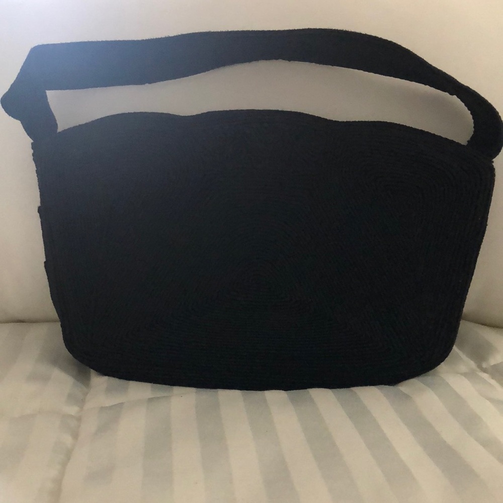 Vintage evening purse from the 1940’s. Black rope style.